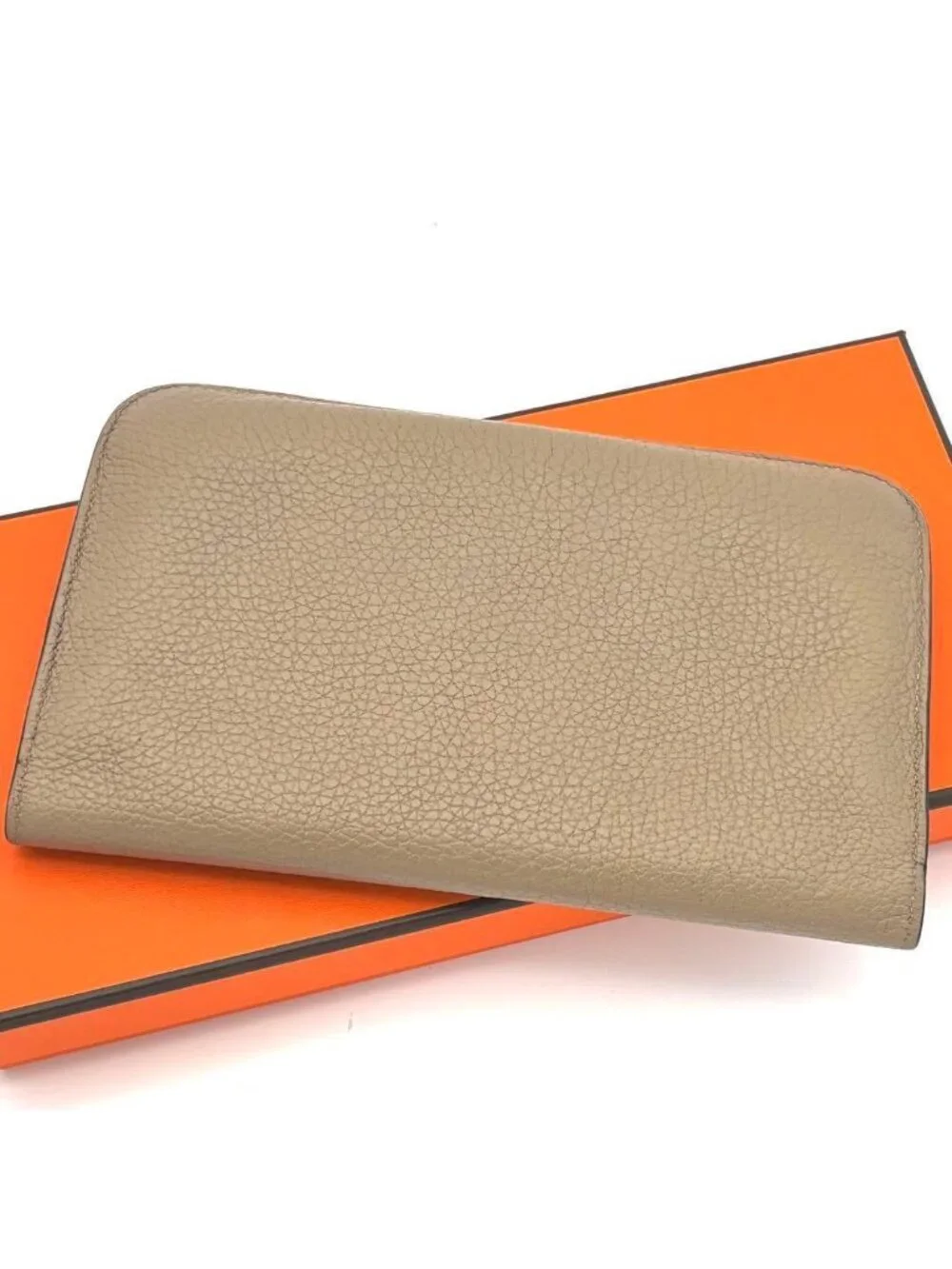 Hermes Dogon GM Taurillon Clemence Beige Gold Wallet